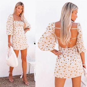 VICI All is Well Backless Floral Mini Dress sz S
